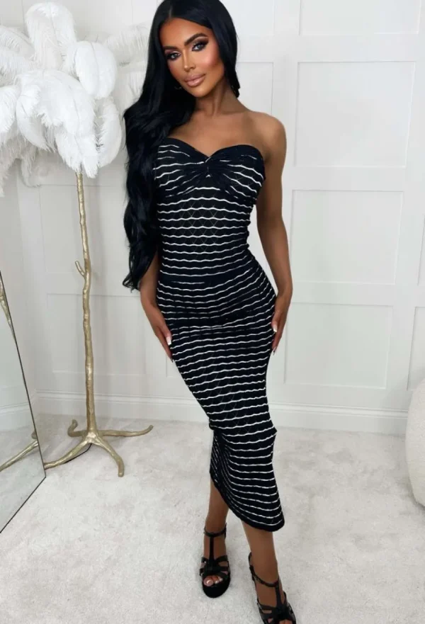 Women SOY u0026 CO Co-Ords<Earn Your Stripes Monochrome Stretch Striped Twist Front Bandeau Co-Ord Set