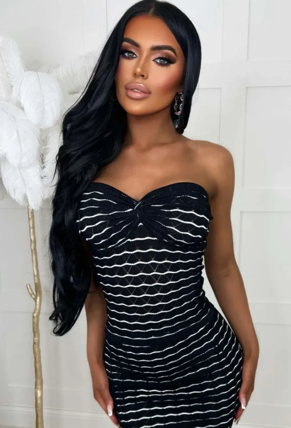 Women SOY u0026 CO Co-Ords<Earn Your Stripes Monochrome Stretch Striped Twist Front Bandeau Co-Ord Set