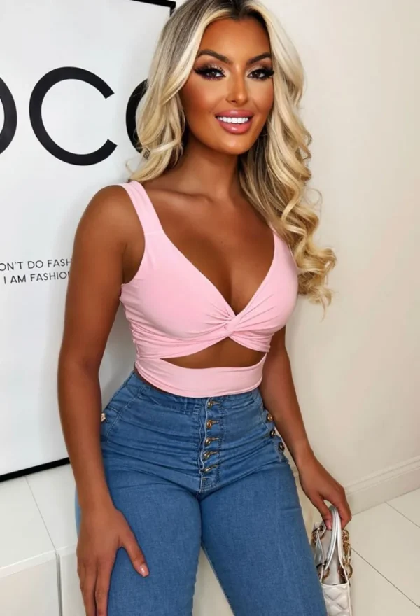 Women STYLEWISE Crop Tops & Bralets<Favourite Feeling Baby Pink Cut Out Crop Top