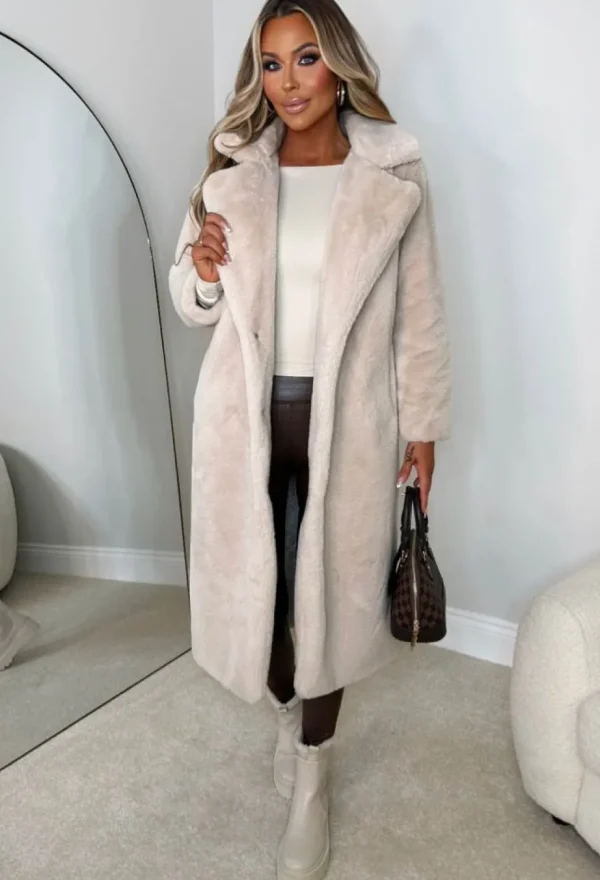 Women GO TOGETHER Coats And Jackets<Fur Fantasy Beige Faux Fur Belted Coat