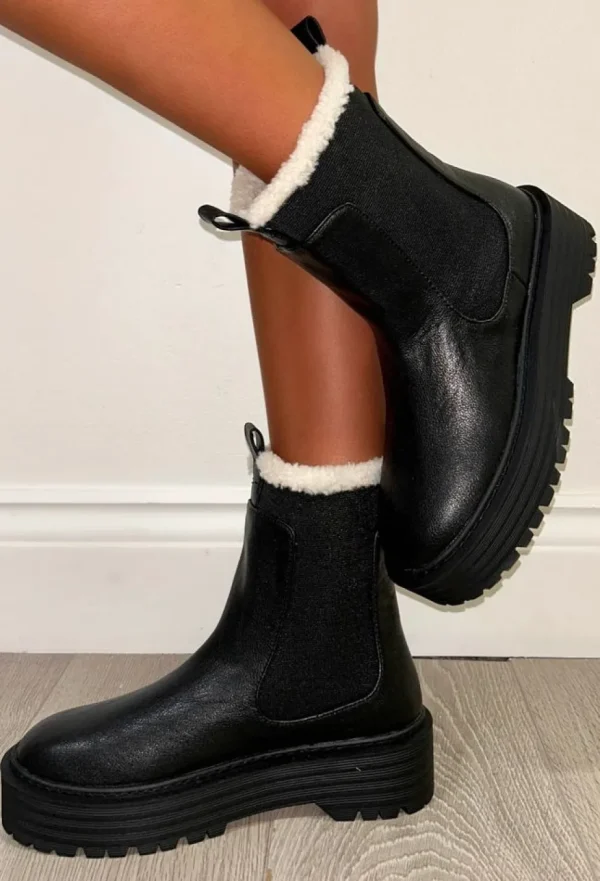 Women NO DOUBT Boots<I'M Your Girl Black Fleece Lined Chelsea Boots