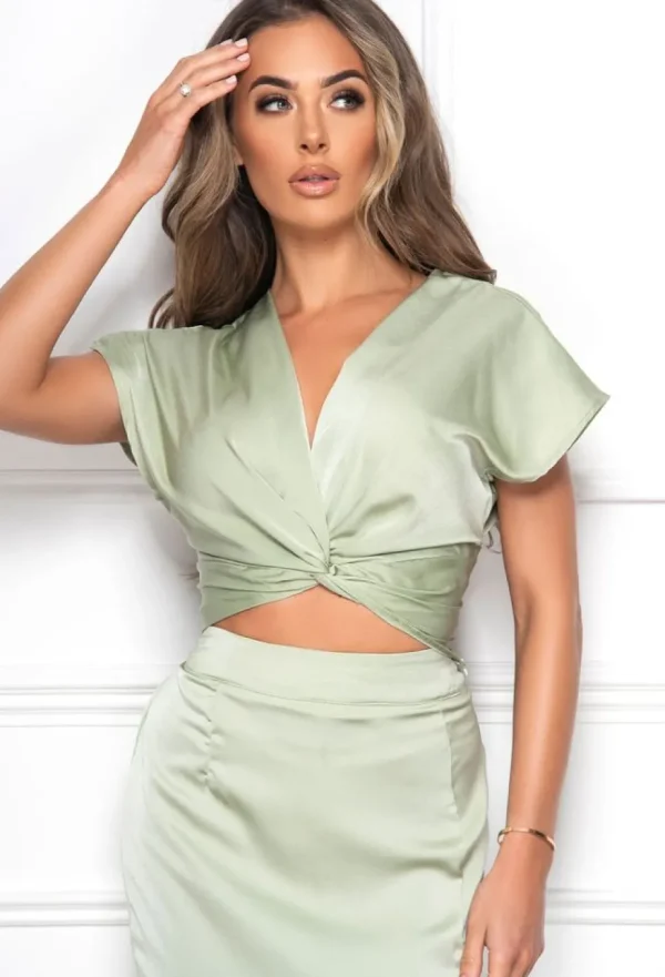 Women AMY u0026 CLO Crop Tops & Bralets<Sultry In Satin Green Twist Front Satin Crop Top